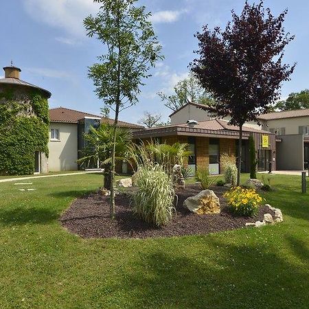 Hotel Relais Du Silence Domaine La Charpiniere Saint-Galmier Exterior foto