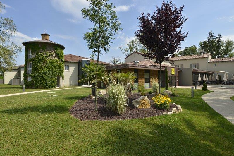 Hotel Relais Du Silence Domaine La Charpiniere Saint-Galmier Exterior foto